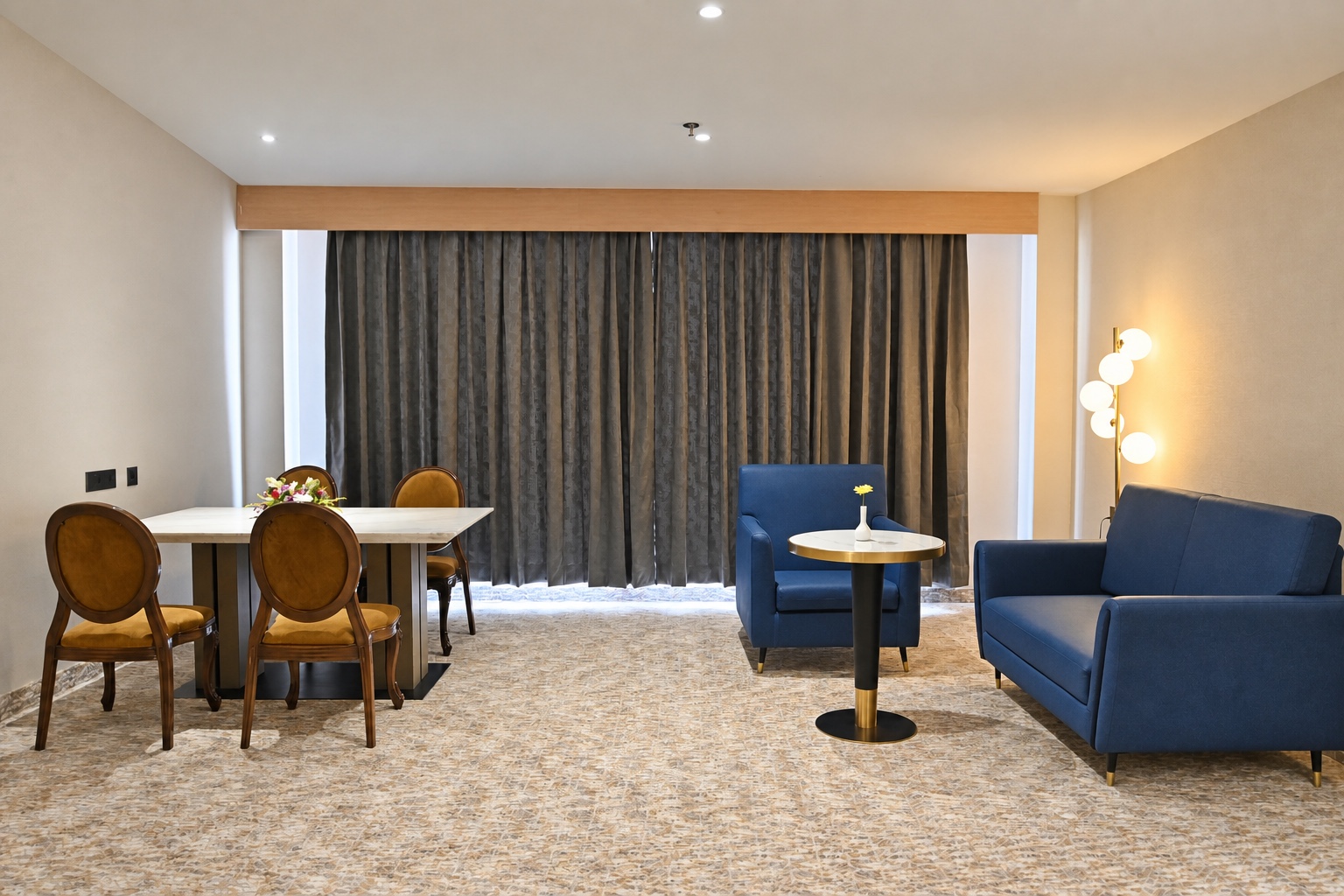 Royal Suites — 
