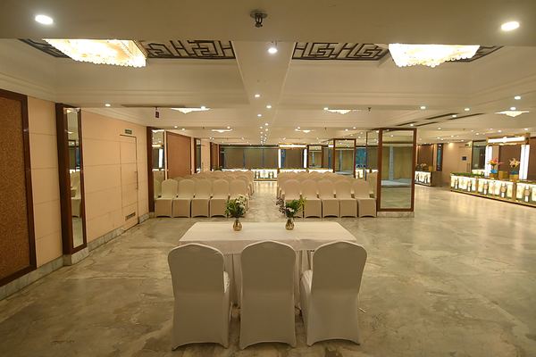 Hotel Trinity Grand