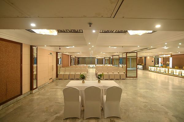 Hotel Trinity Grand