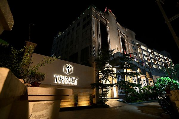 Hotel Trinity Grand