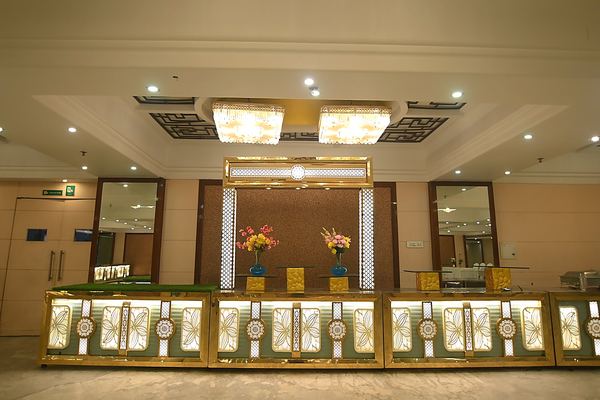 Hotel Trinity Grand