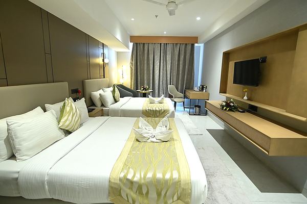 Hotel Trinity Grand